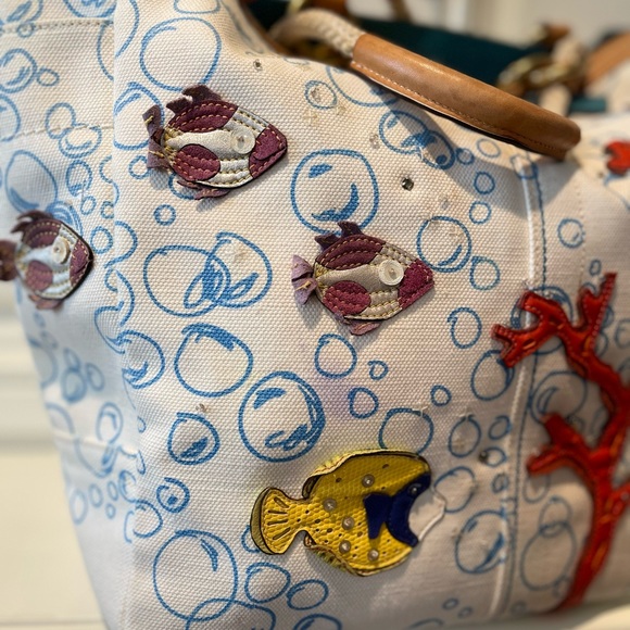 RARE COACH BUBBLE FISH CORAL LARGE TOTE - Picture 4 of 10